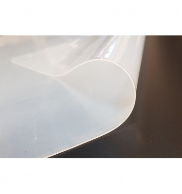 Techniczna mata silikonowa na stoły produkcyjne wielkość i kształt na zamówienie