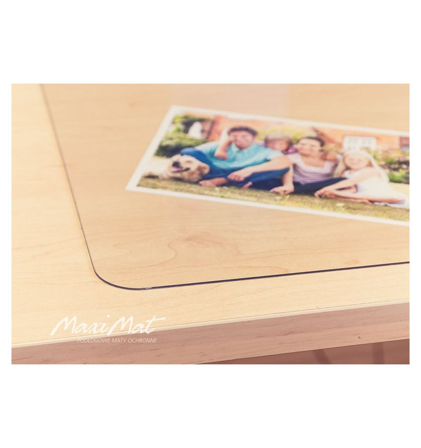 Przezroczysta podkładka z tworzywa na zamówienie dowolny kształt