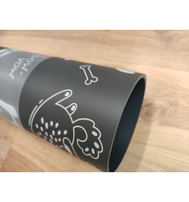 Podkładka mata antypoślizgowa pod miski dla psa 70x50cm