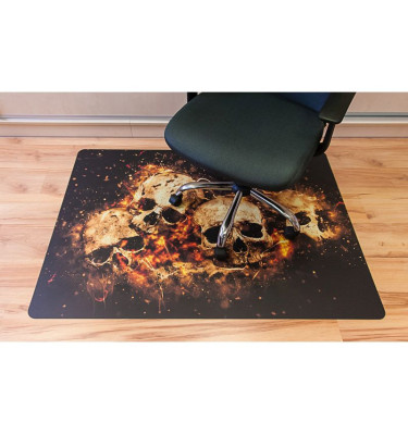 Mata 100x140cm gr 13mm ze wzorem 057 - PŁONĄCE CZASZKI