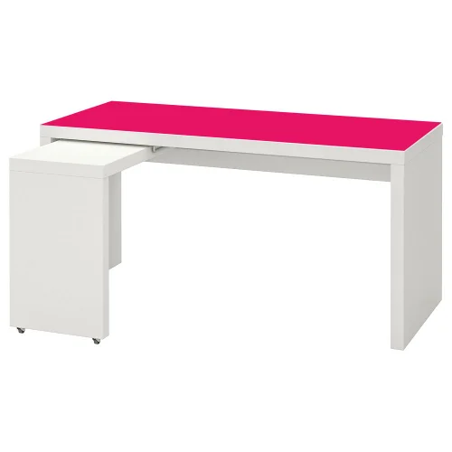 Mata zabezpieczająca blat biurka Malm z IKEI kolor magenta mocno różowy