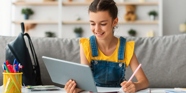 Podkładka na biurko dla dziecka - czym kierować się przy wyborze?